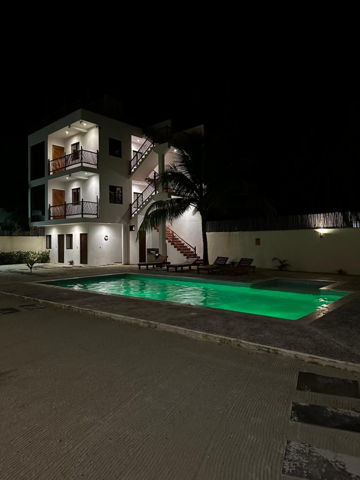 Mexhe Hotel Эль-Куйо Экстерьер фото