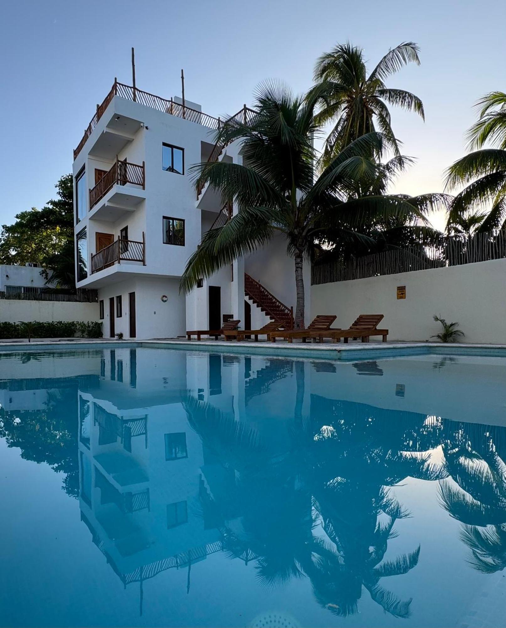 Mexhe Hotel Эль-Куйо Экстерьер фото