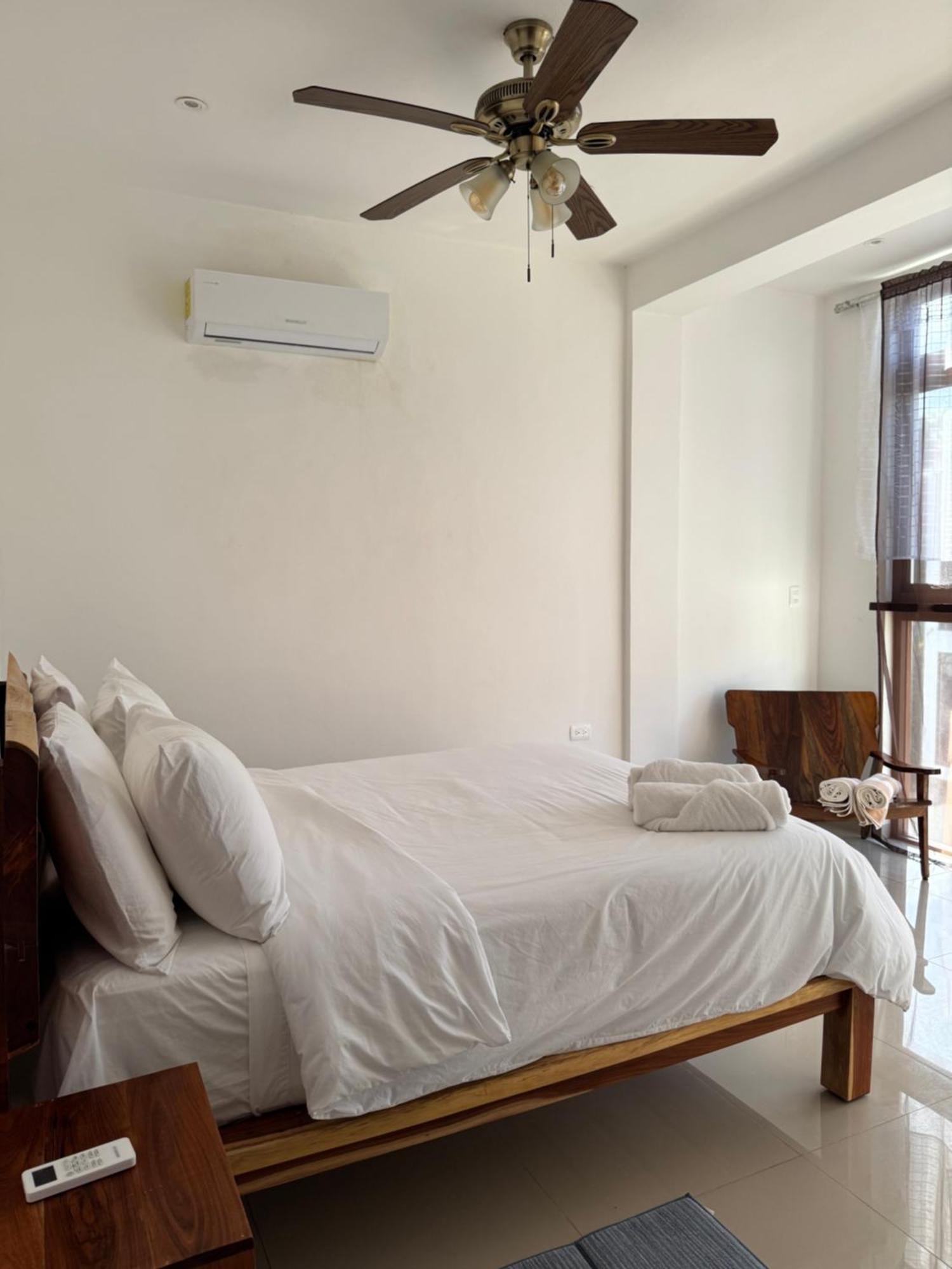 Mexhe Hotel Эль-Куйо Экстерьер фото
