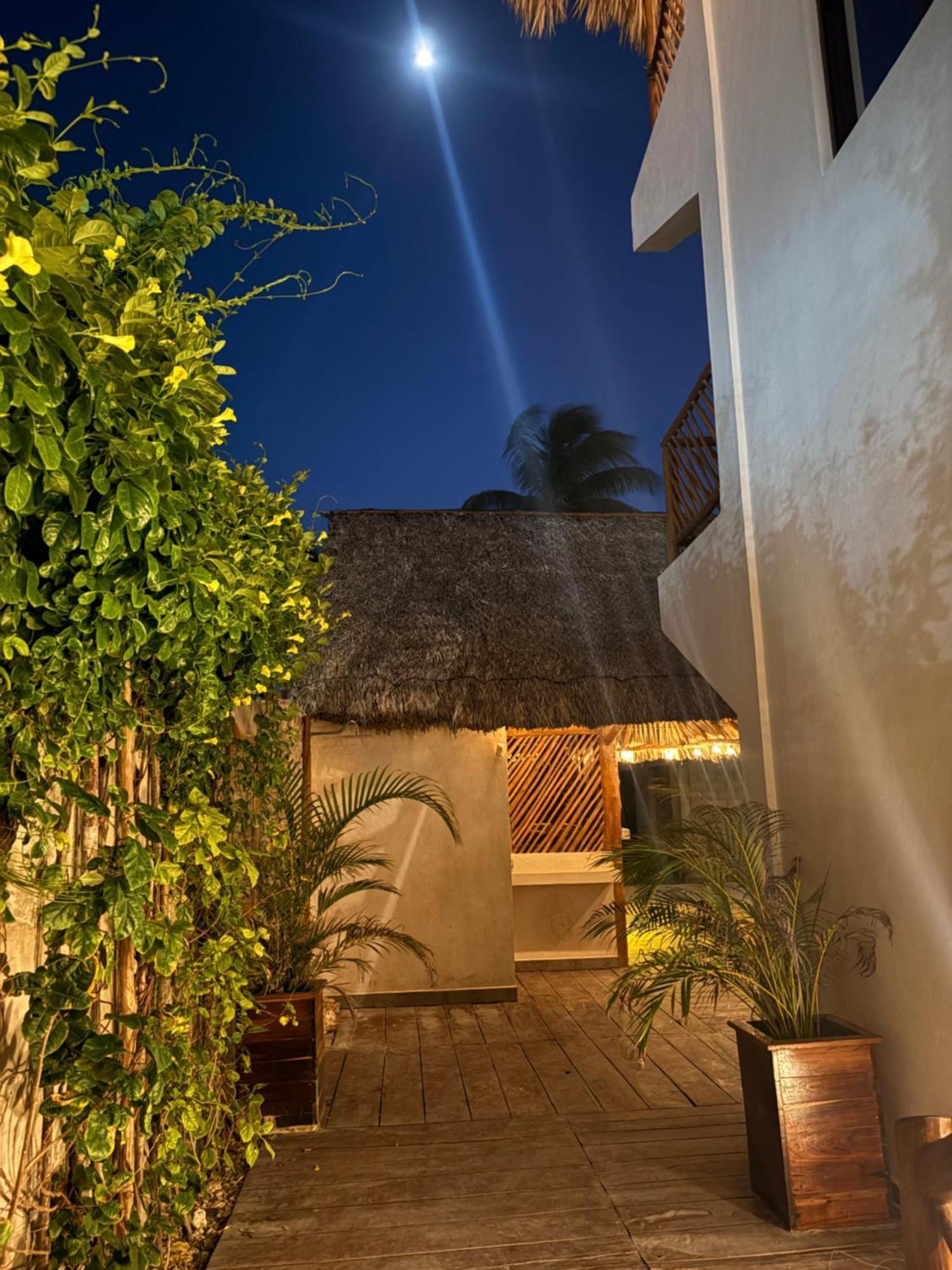 Mexhe Hotel Эль-Куйо Экстерьер фото